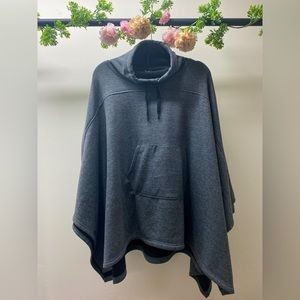 Women’s Gray/Black Felina Poncho